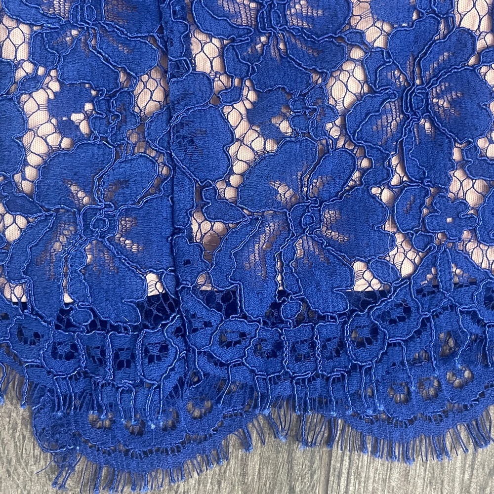 NWT Lulu's Royal Blue Lace Overlay Midi Dress - Picture 4 of 5